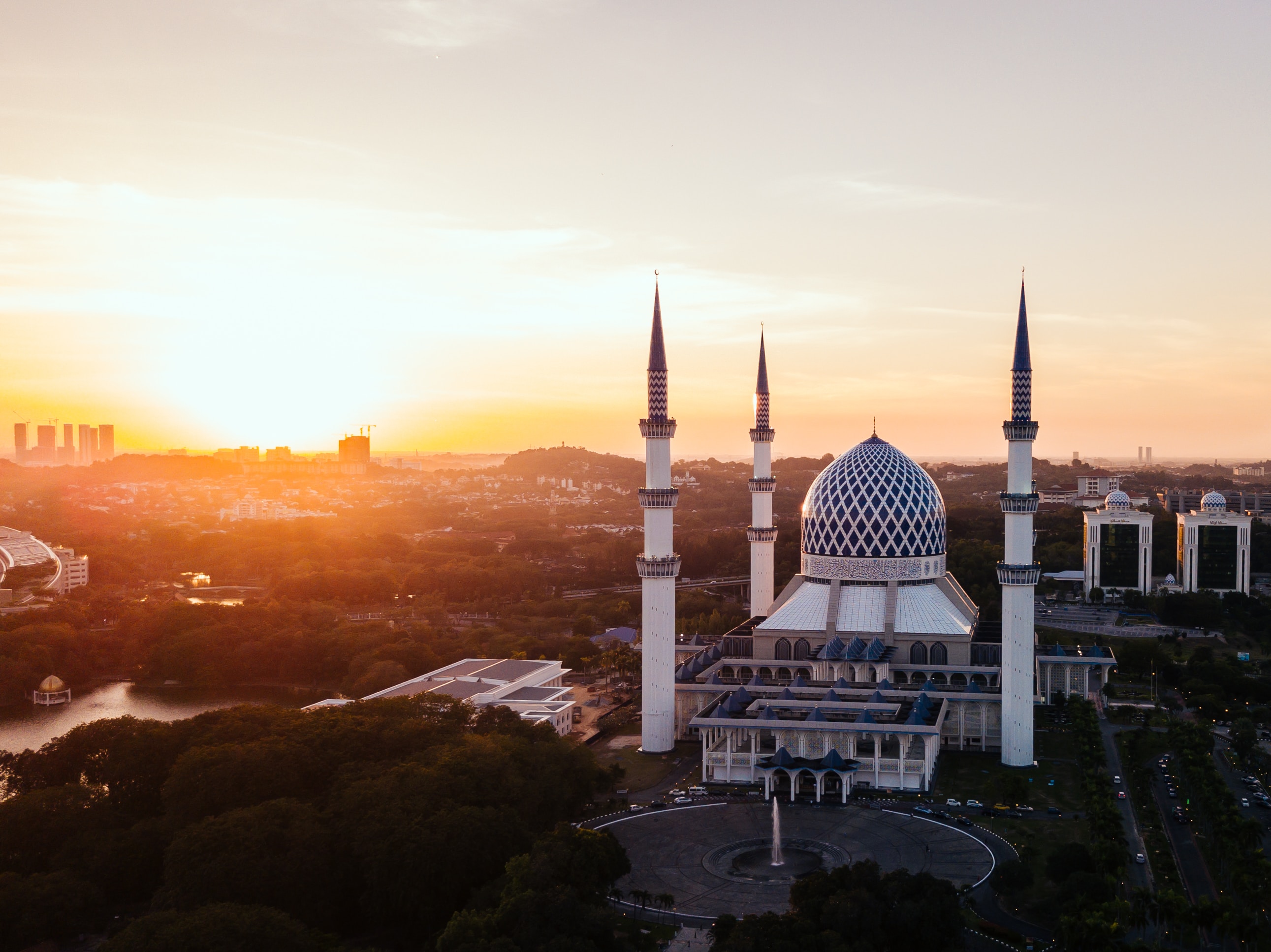 TAKBIR HARI RAYA