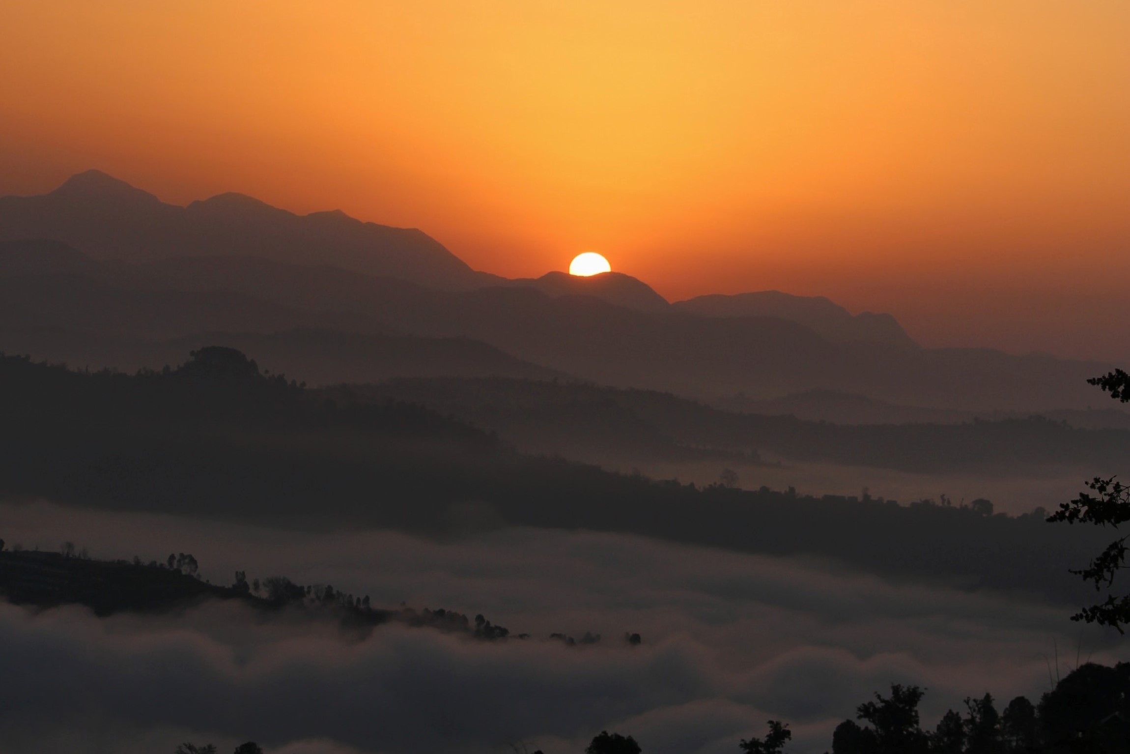 JIKA WAKTU SUBUH TELAH MASUK SEDANGKAN MAKANAN MASIH DI MULUT [Bagian 05]